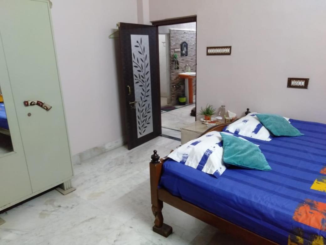 The Lovely Room Calcutta Buitenkant foto